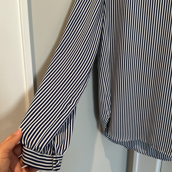 Loft Ann Taylor 3 tops bundle - Picture 3 of 16